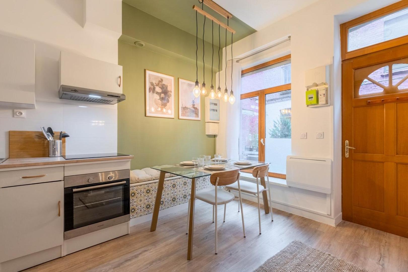 1 Bedroom Courtyard House Typical Of Old Guest house